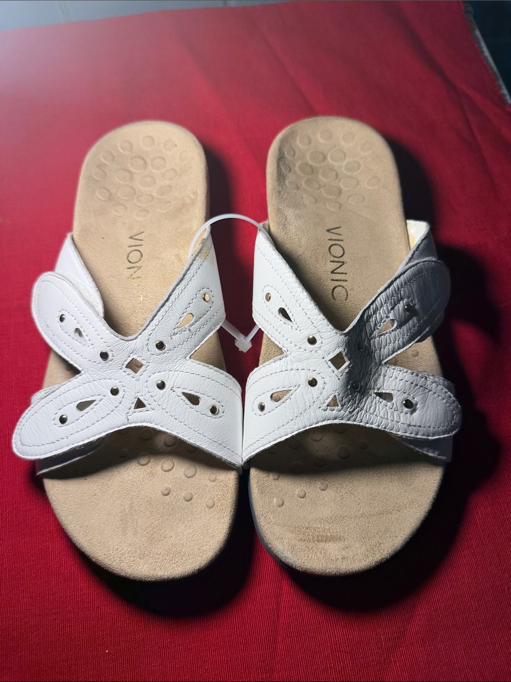 Vionic White Women's Slip-On Floral Cutout Sandals